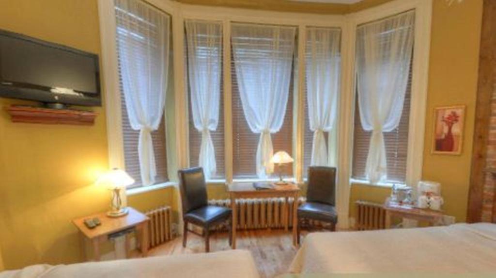 Hotel Ermitage Quebec City Ruang foto